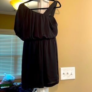 Little black dress size 6